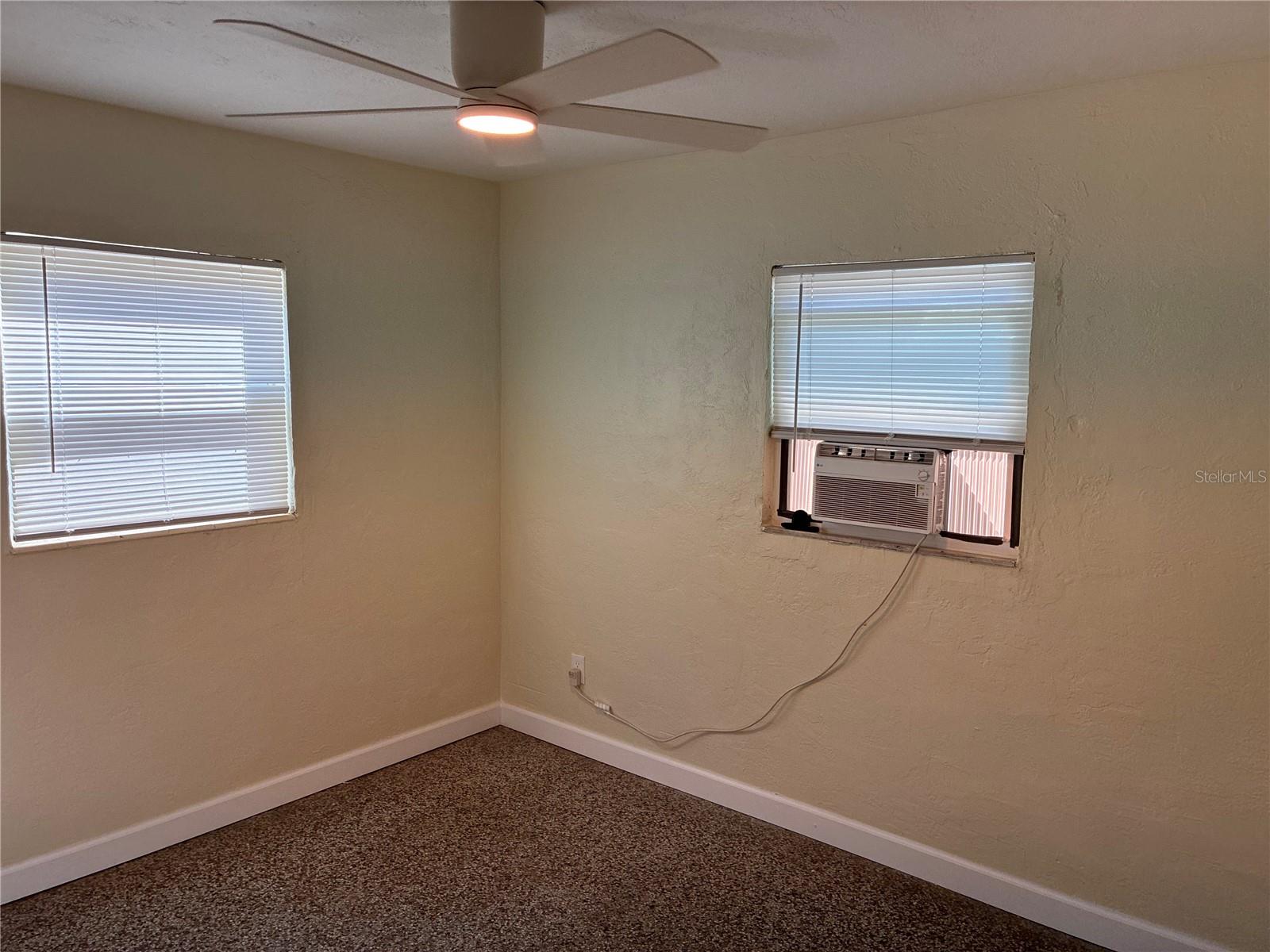 Image 10 of 19 For 1401 31st Street S