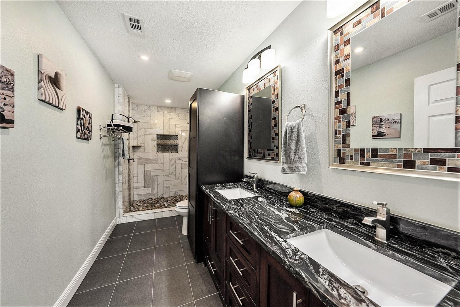 Image 14 of 38 For 4311 Harbor House Drive 4311