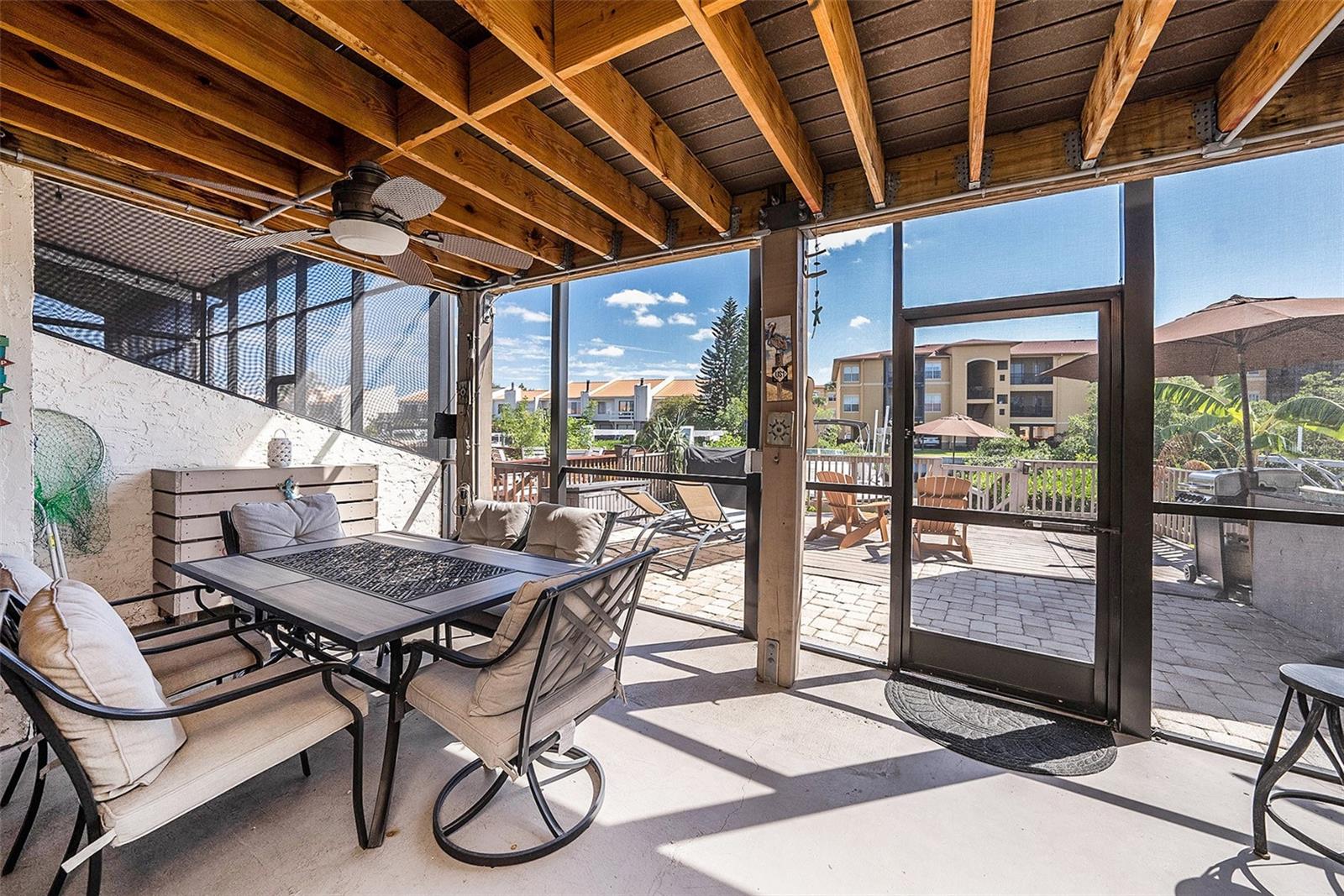 Image 21 of 38 For 4311 Harbor House Drive 4311