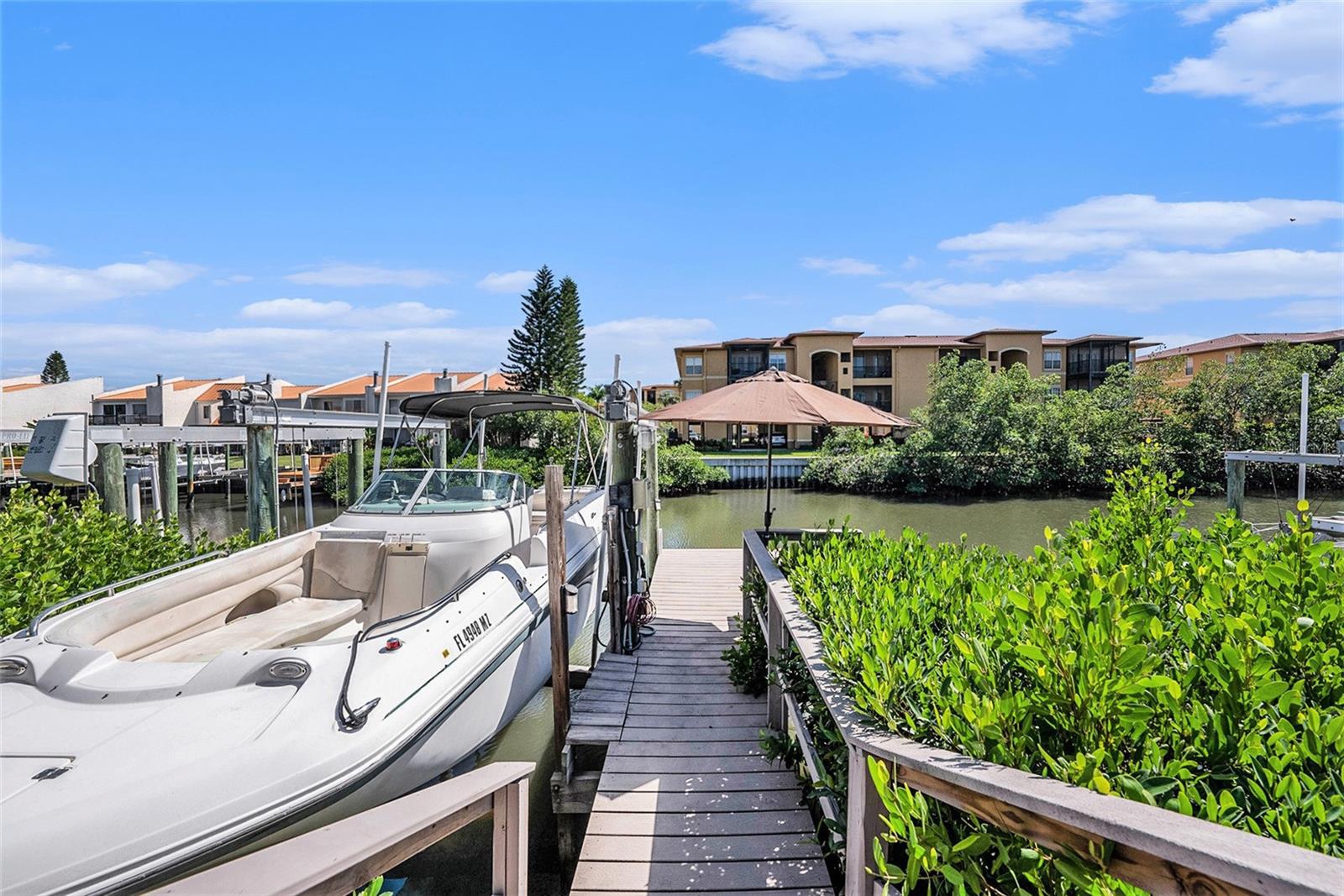 Image 26 of 38 For 4311 Harbor House Drive 4311