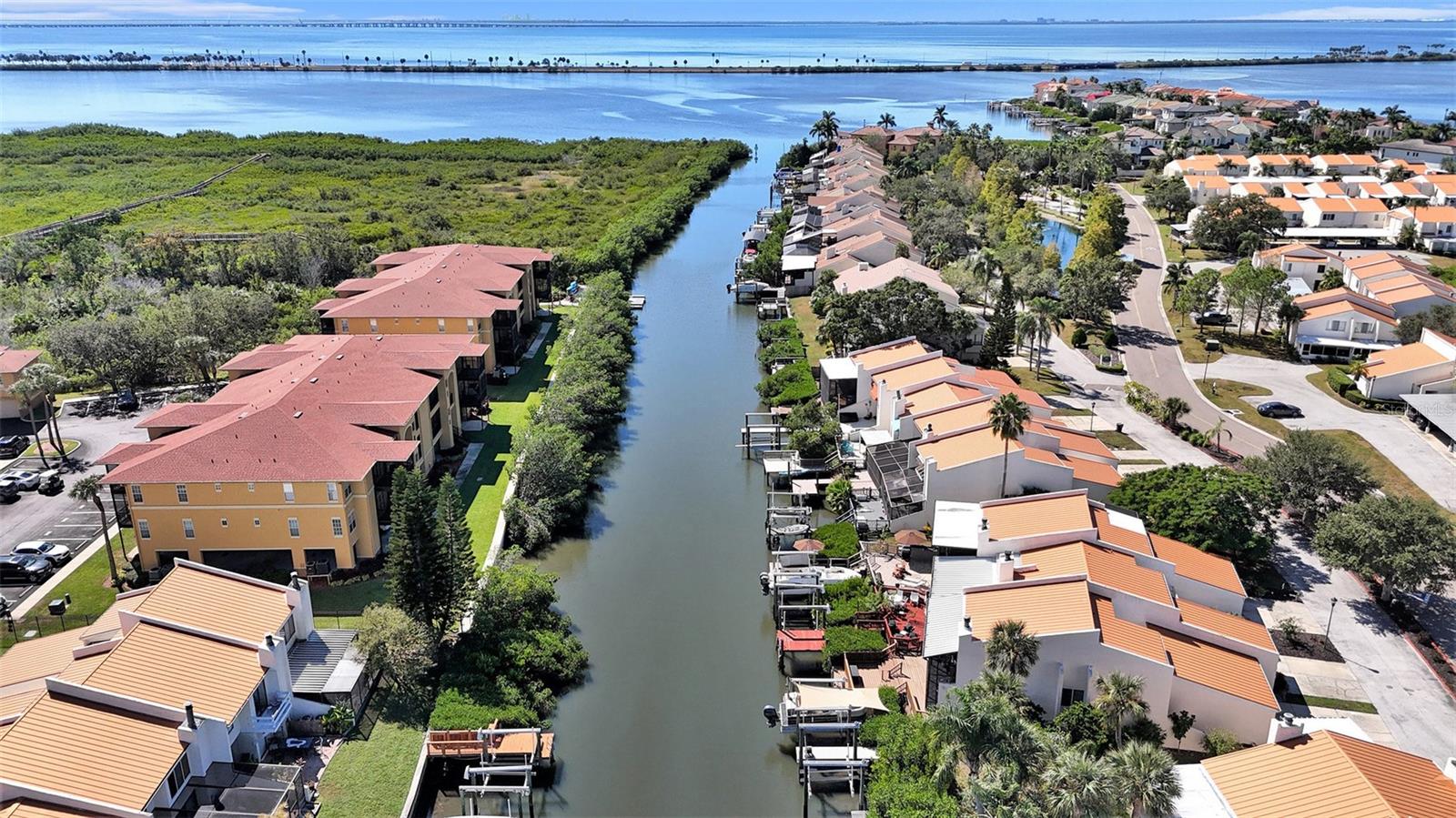 Image 32 of 38 For 4311 Harbor House Drive 4311