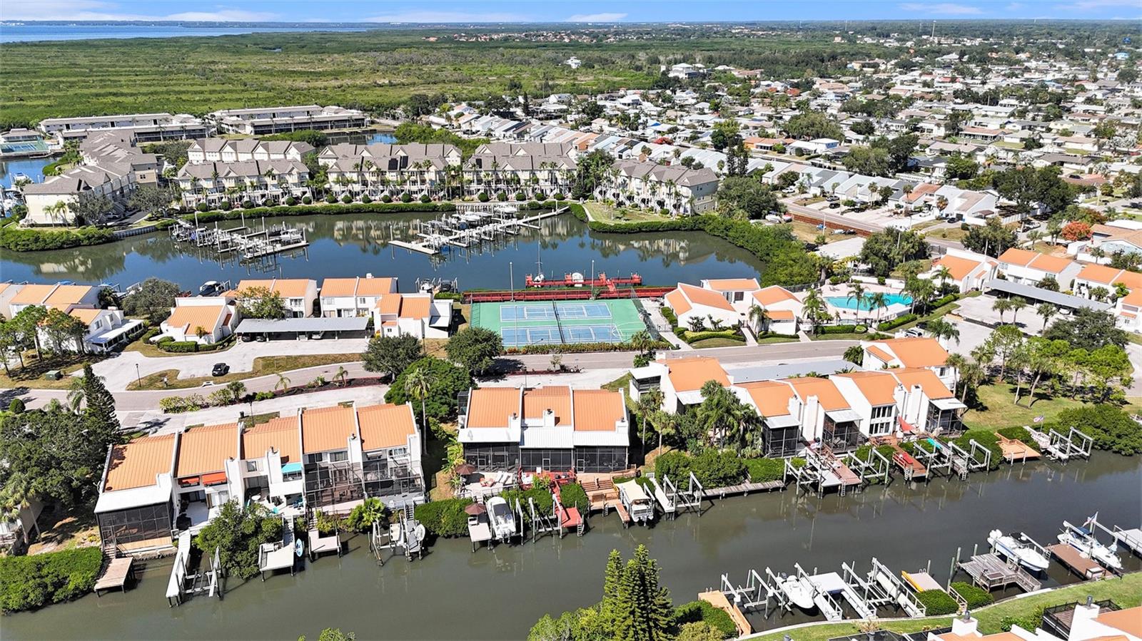 Image 34 of 38 For 4311 Harbor House Drive 4311