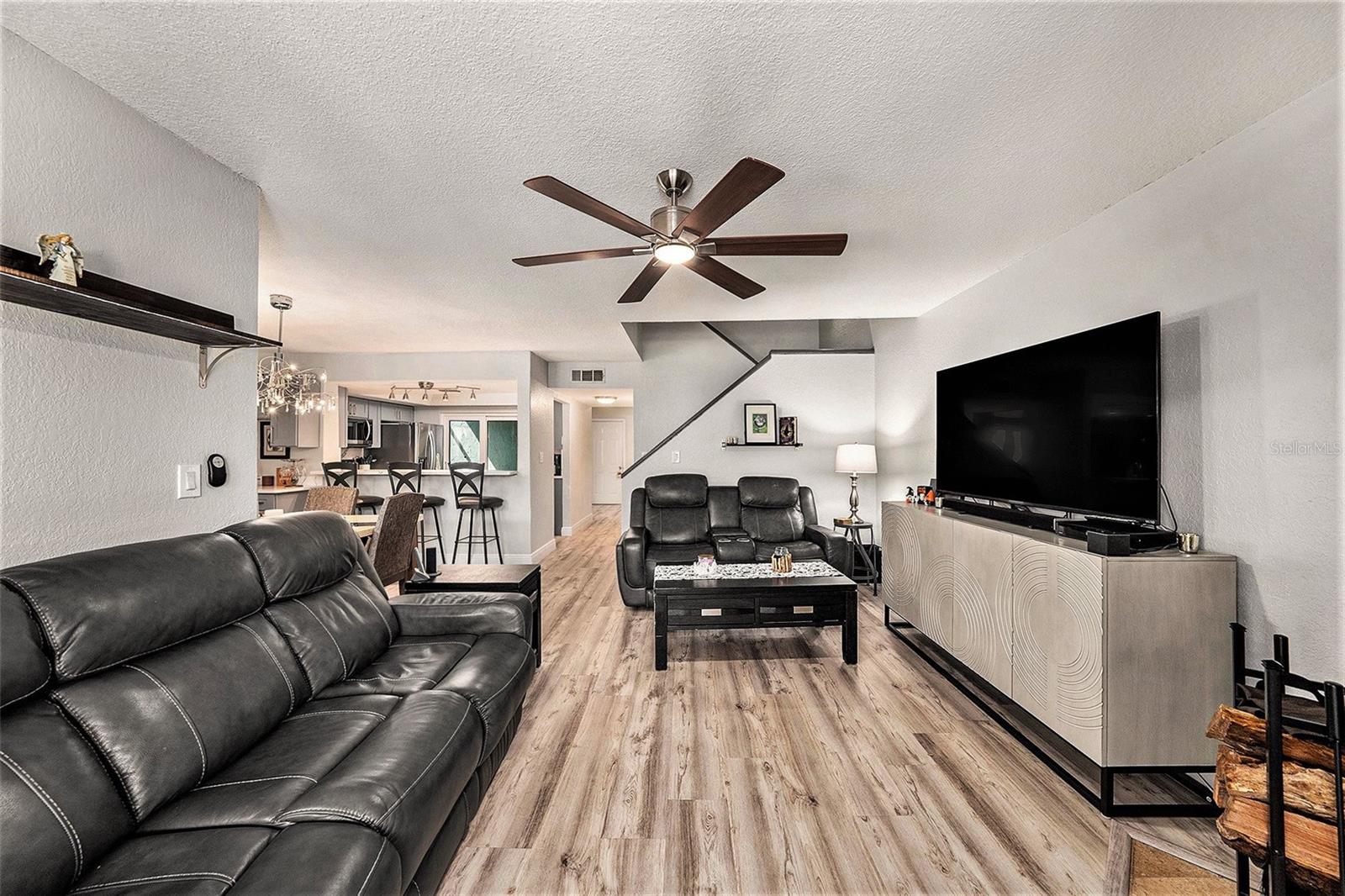 Image 6 of 38 For 4311 Harbor House Drive 4311