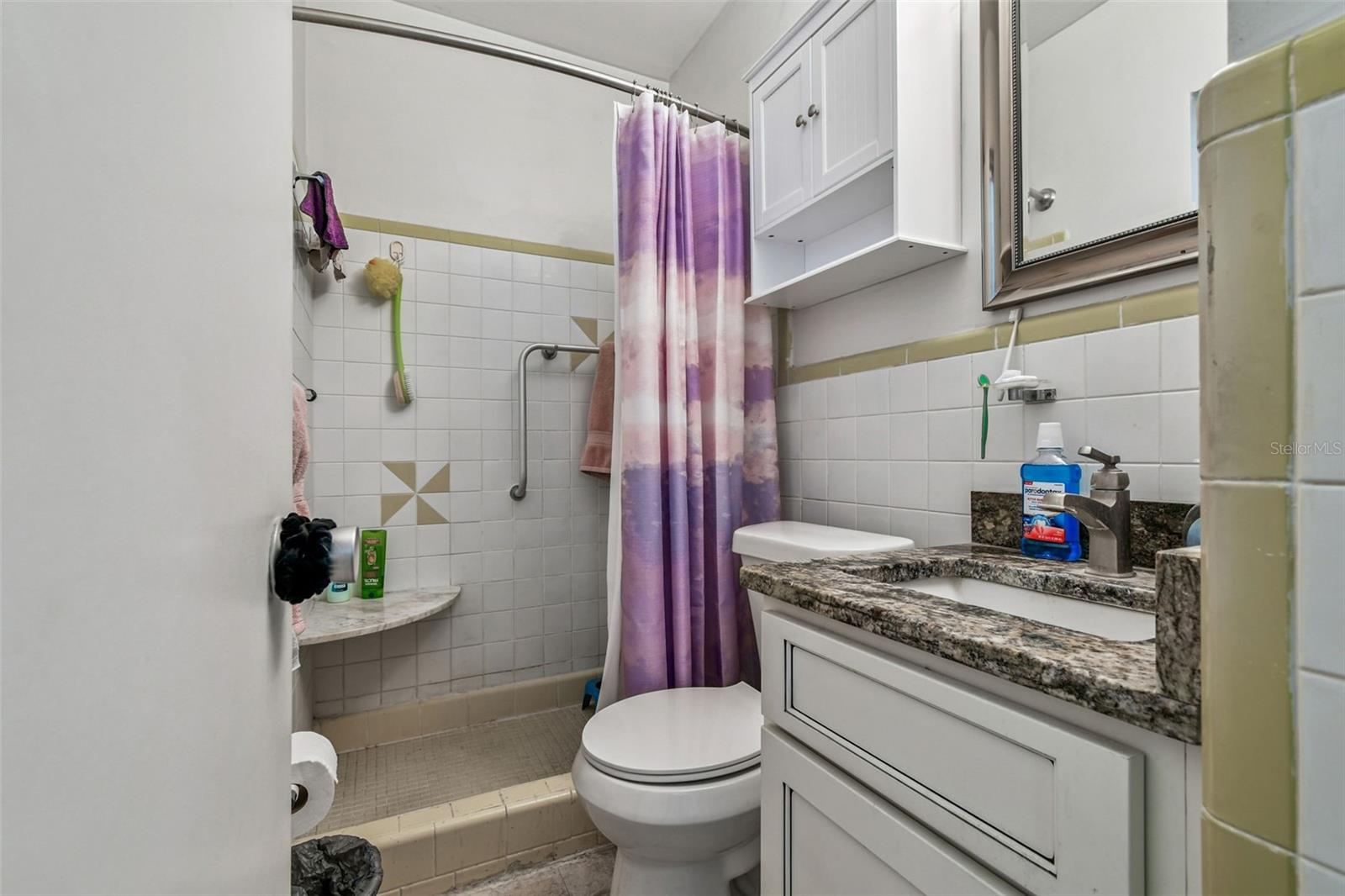 Image 22 of 33 For 5860 43rd Terrace N 1513