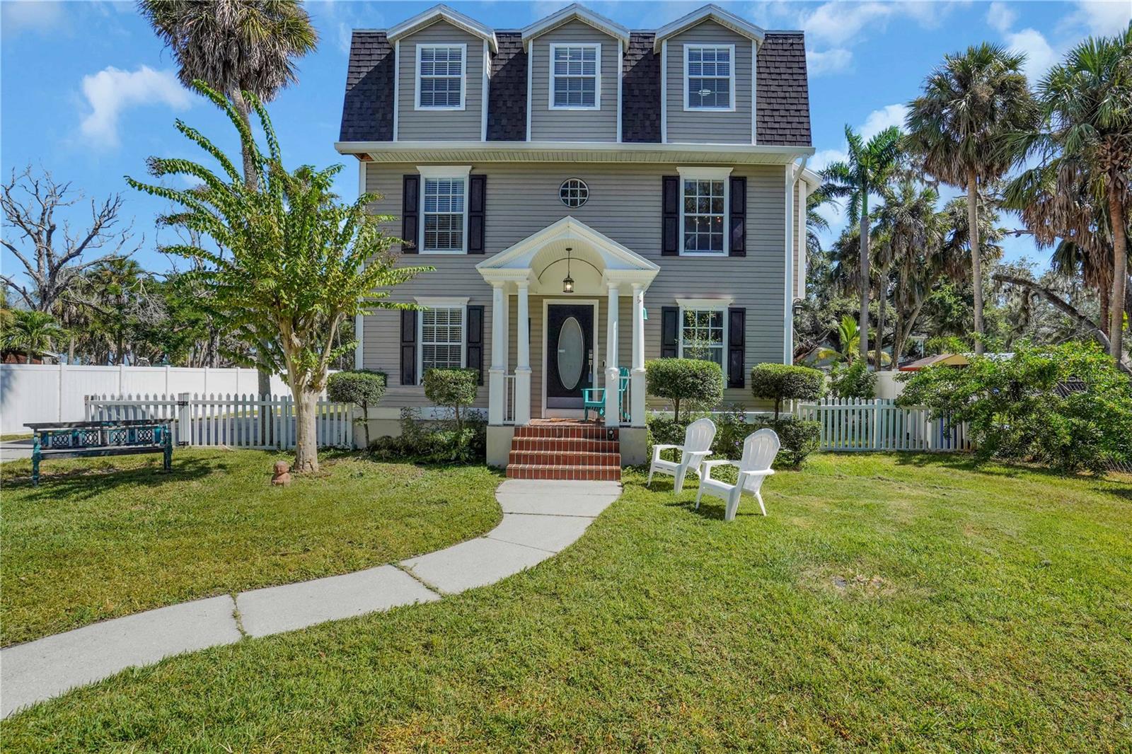 Image 44 of 45 For 103 17th Street E