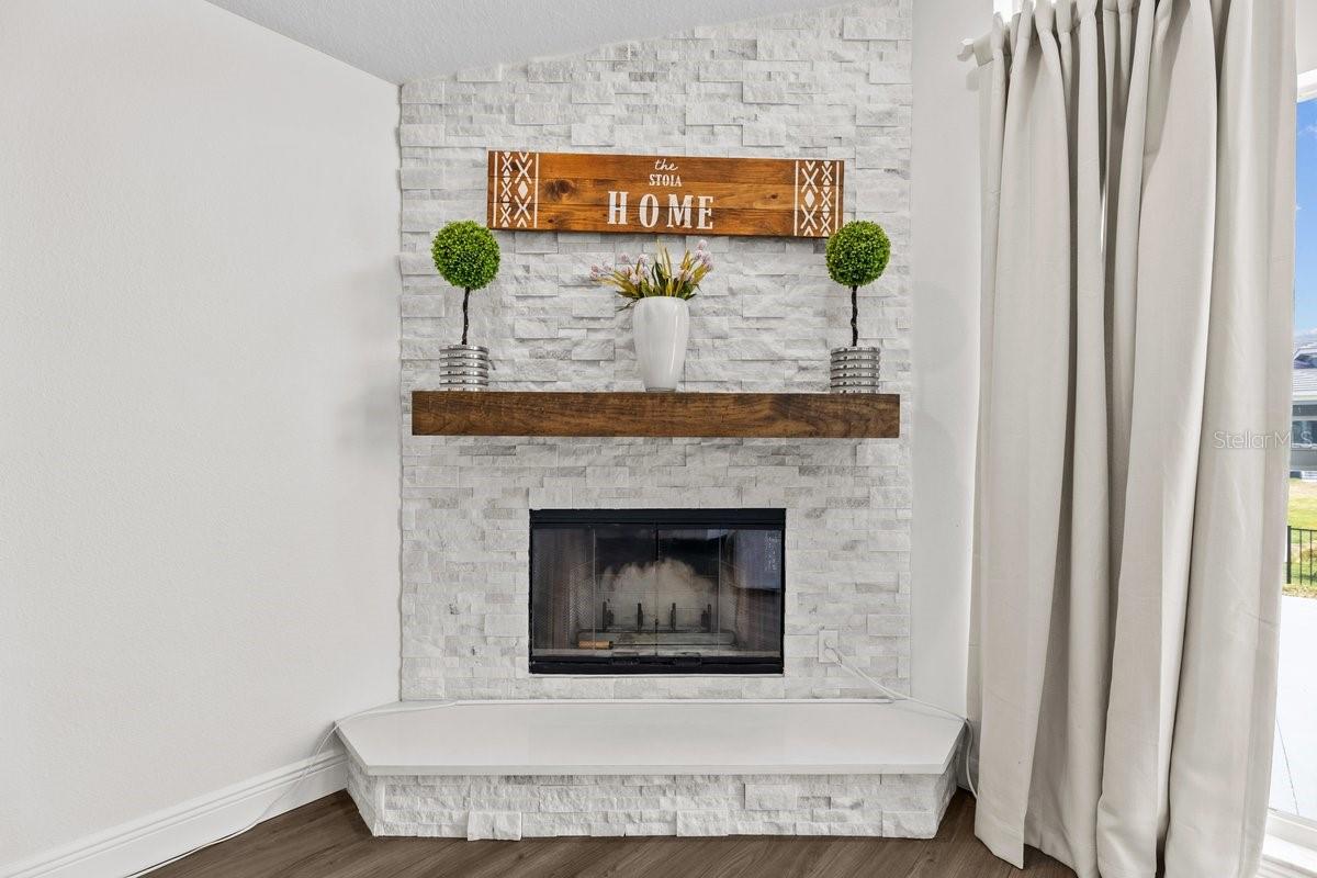 Image 17 of 35 For 6402 Rubia Circle