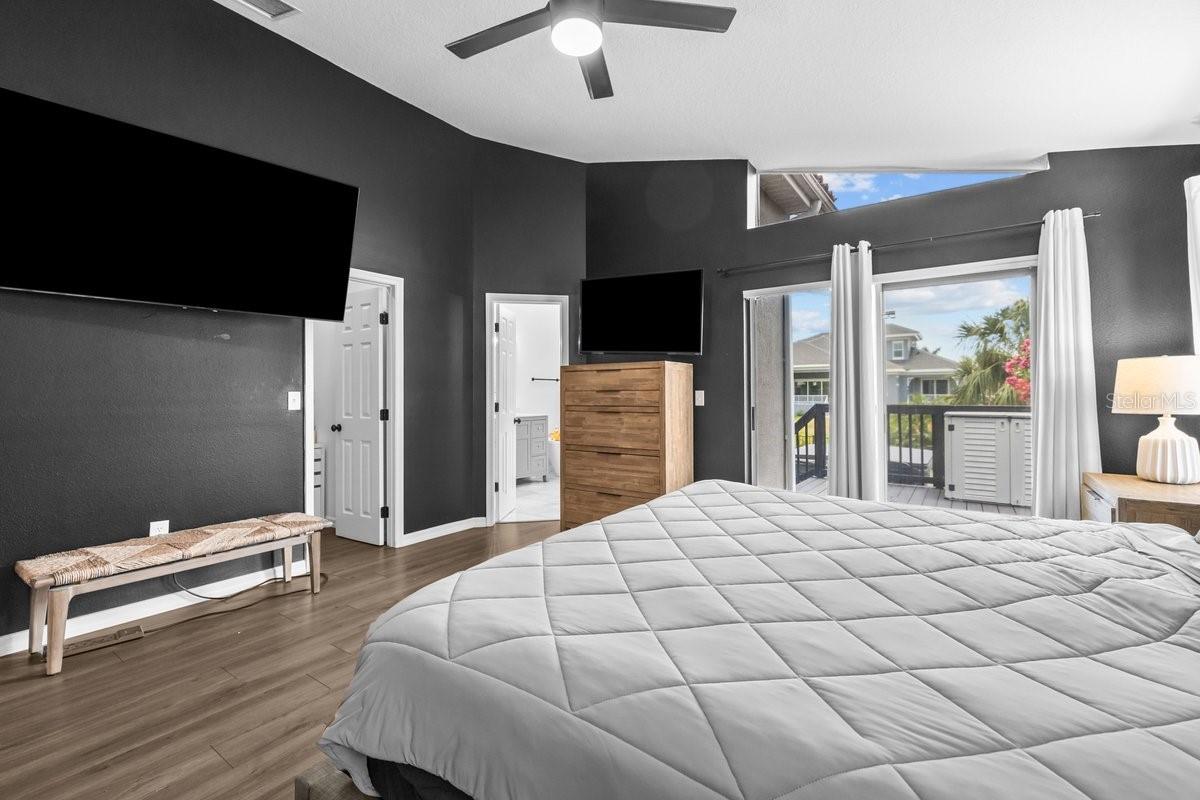 Image 19 of 35 For 6402 Rubia Circle