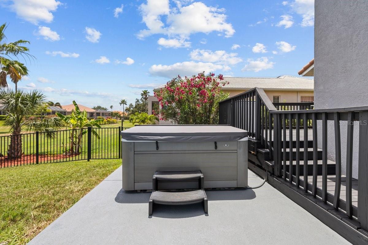 Image 8 of 35 For 6402 Rubia Circle