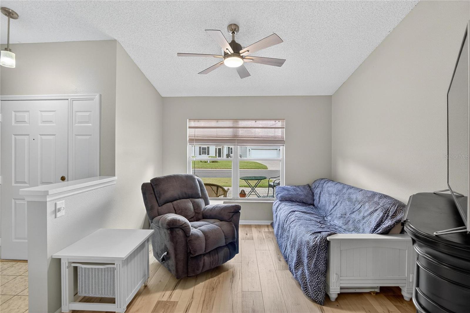 Image 17 of 71 For 6132 Magpie Drive