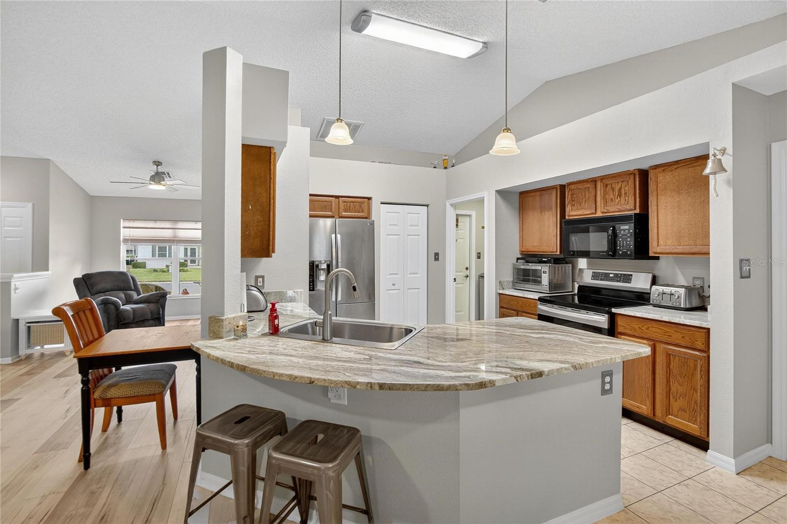 Image 9 of 71 For 6132 Magpie Drive