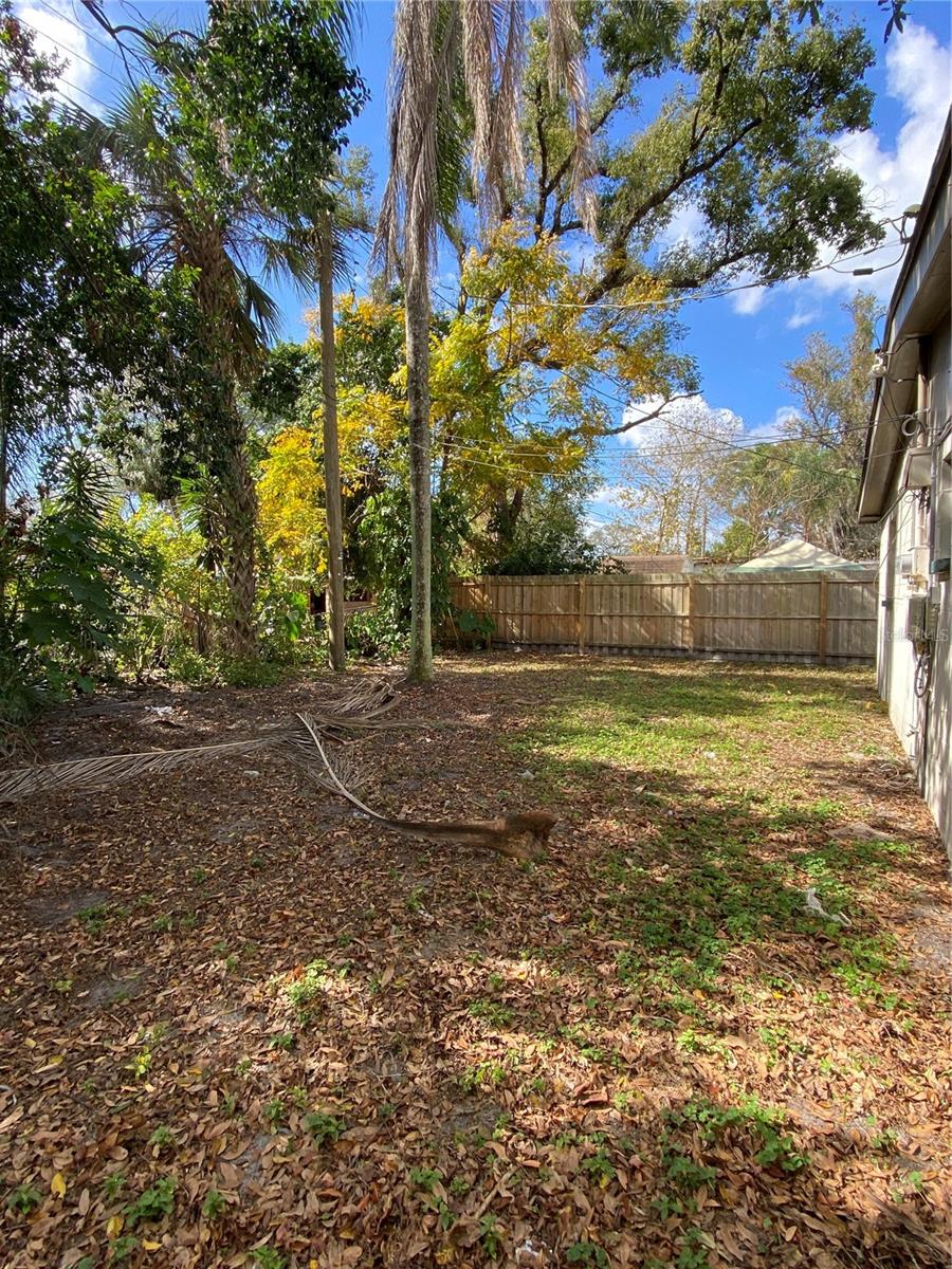 Image 20 of 31 For 913 123rd Avenue