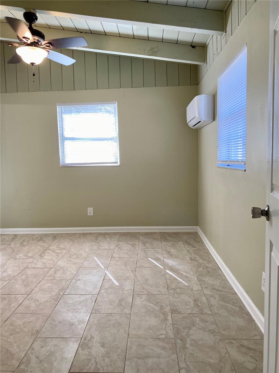 Image 24 of 31 For 913 123rd Avenue