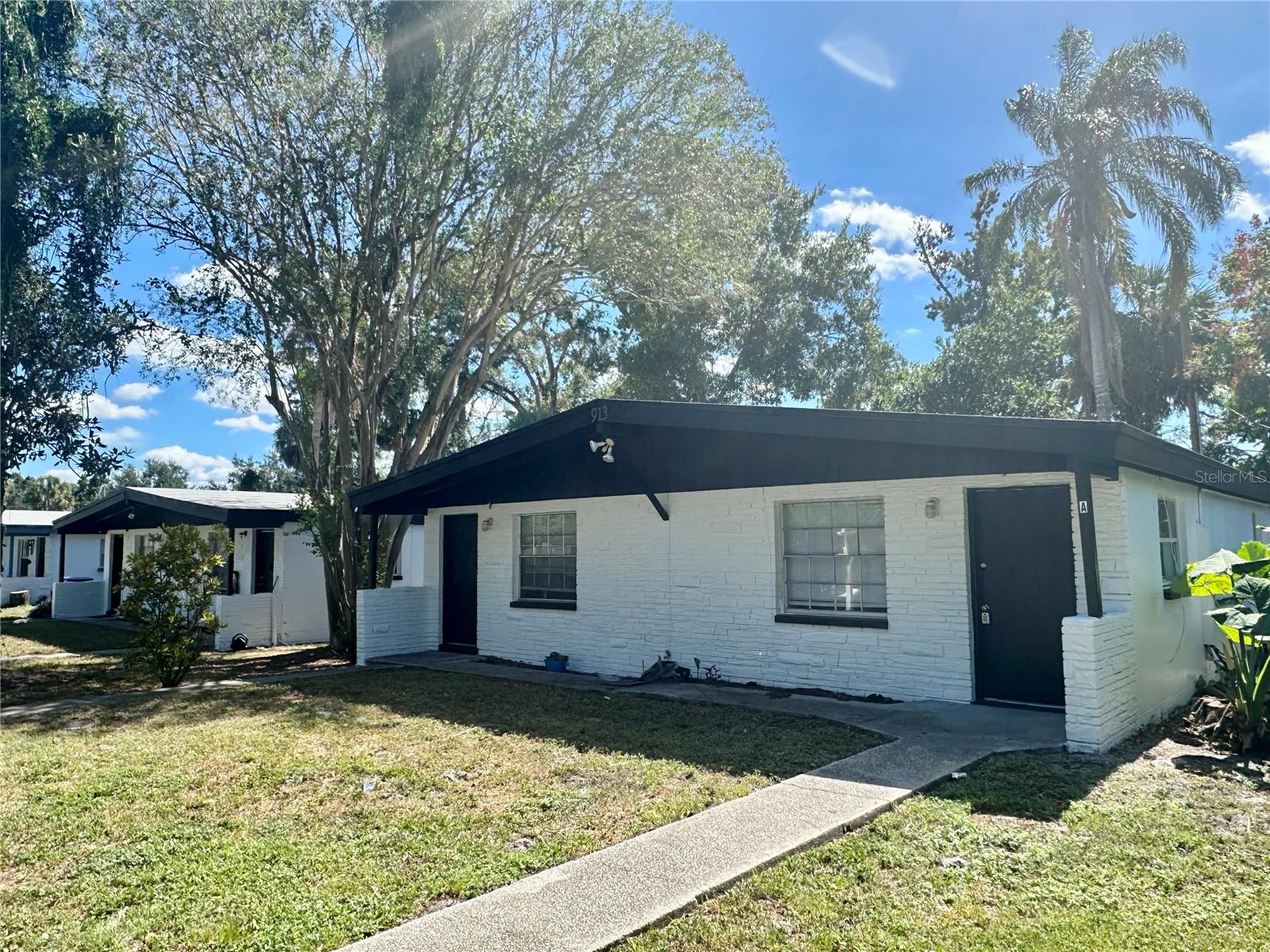 Image 6 of 31 For 913 123rd Avenue