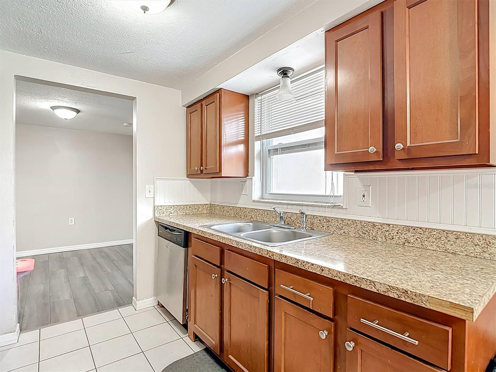 Image 20 of 49 For 5533 Riddle Road