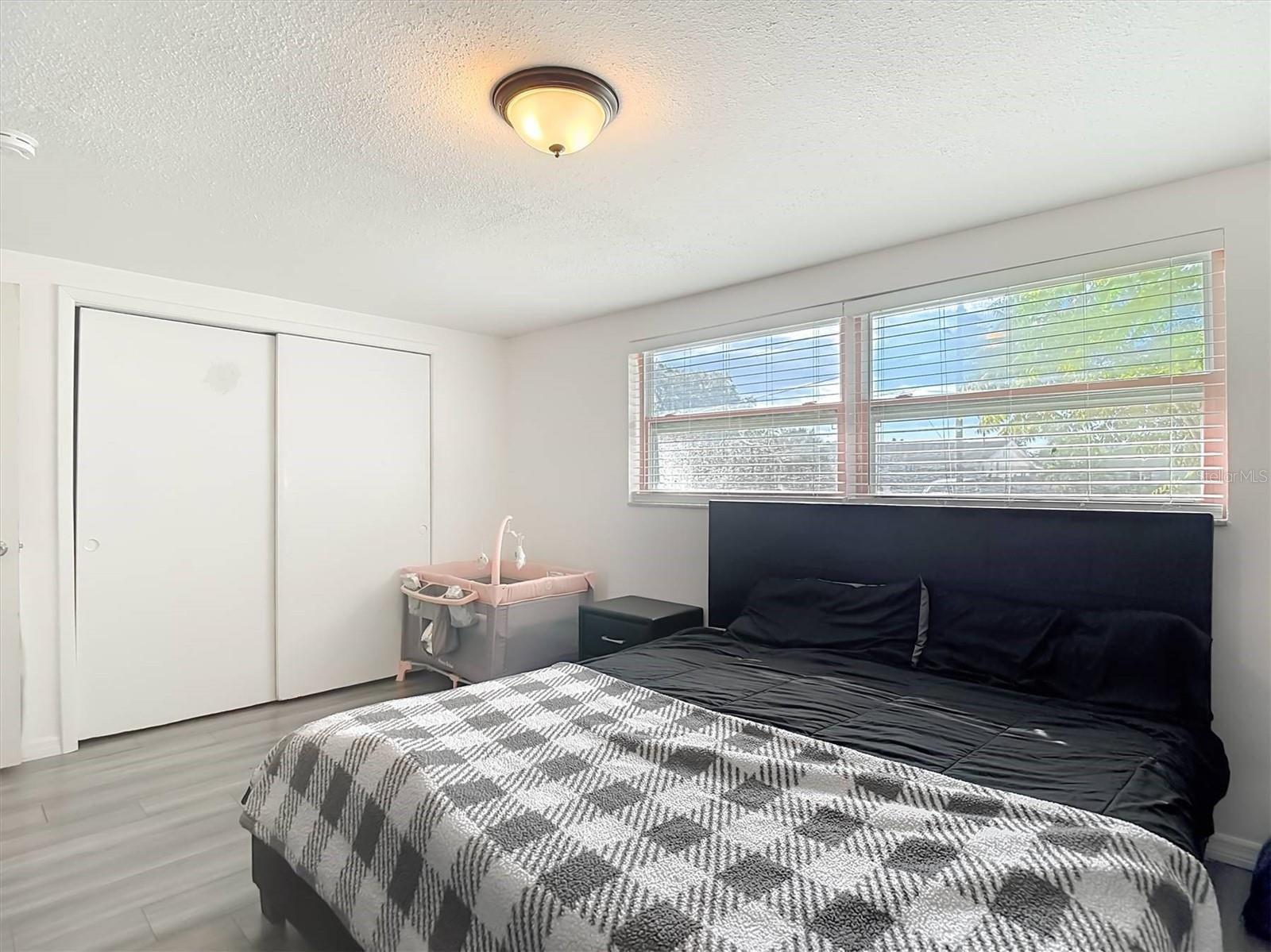 Image 24 of 49 For 5533 Riddle Road