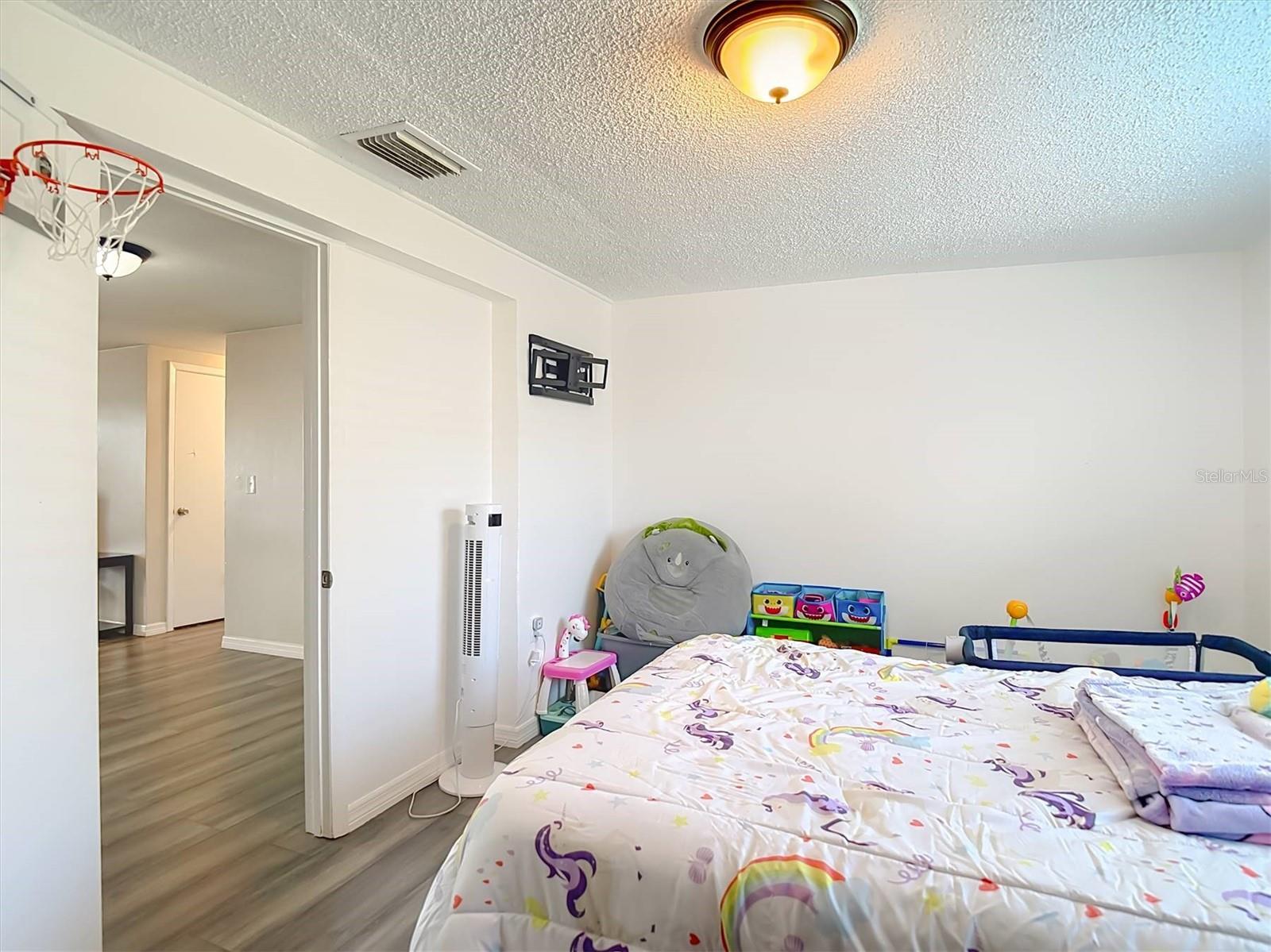 Image 26 of 49 For 5533 Riddle Road