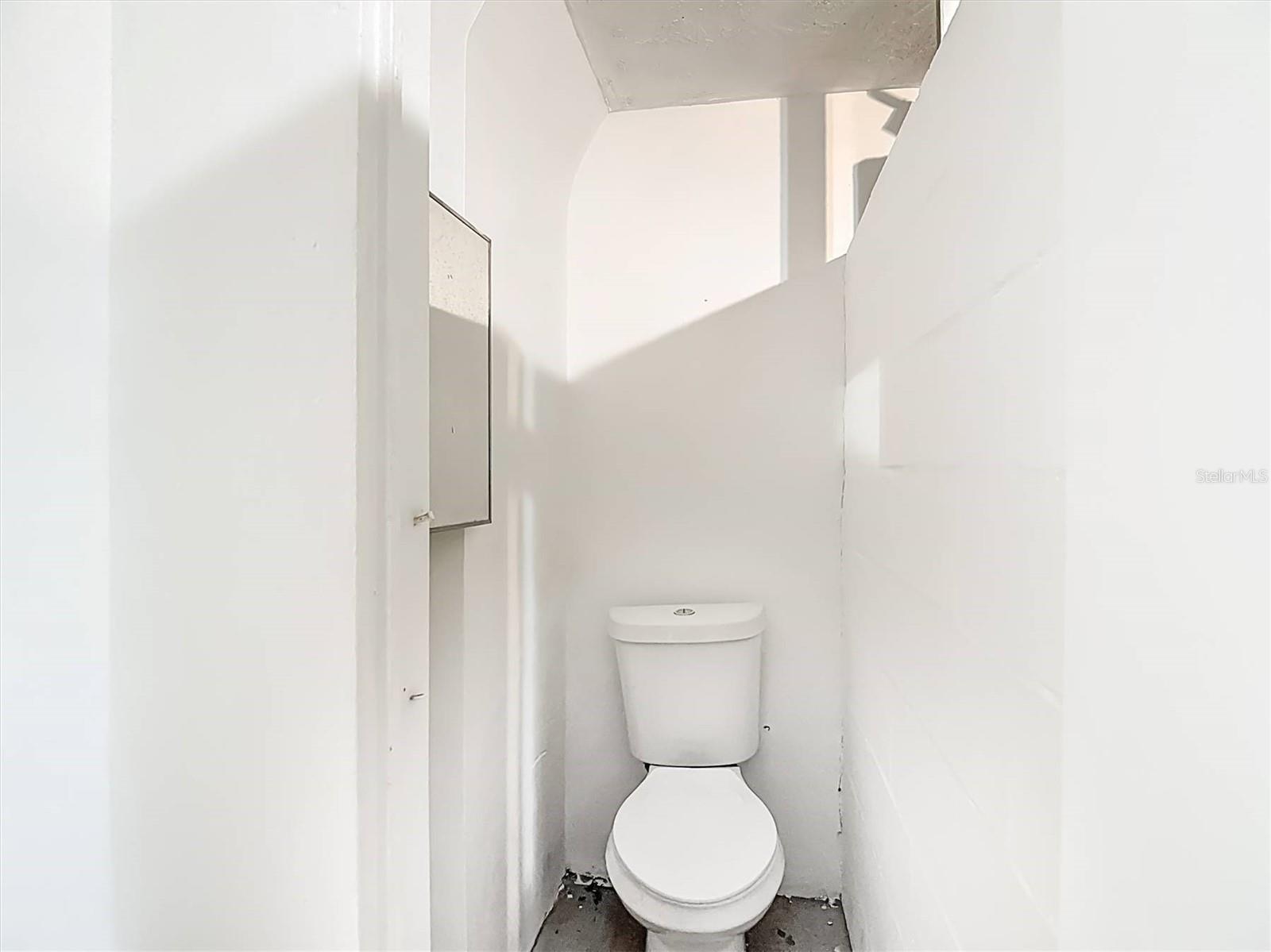 Image 35 of 49 For 5533 Riddle Road