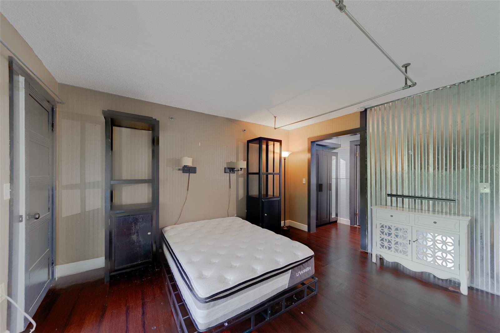 Image 16 of 42 For 240 Bayshore Boulevard 204