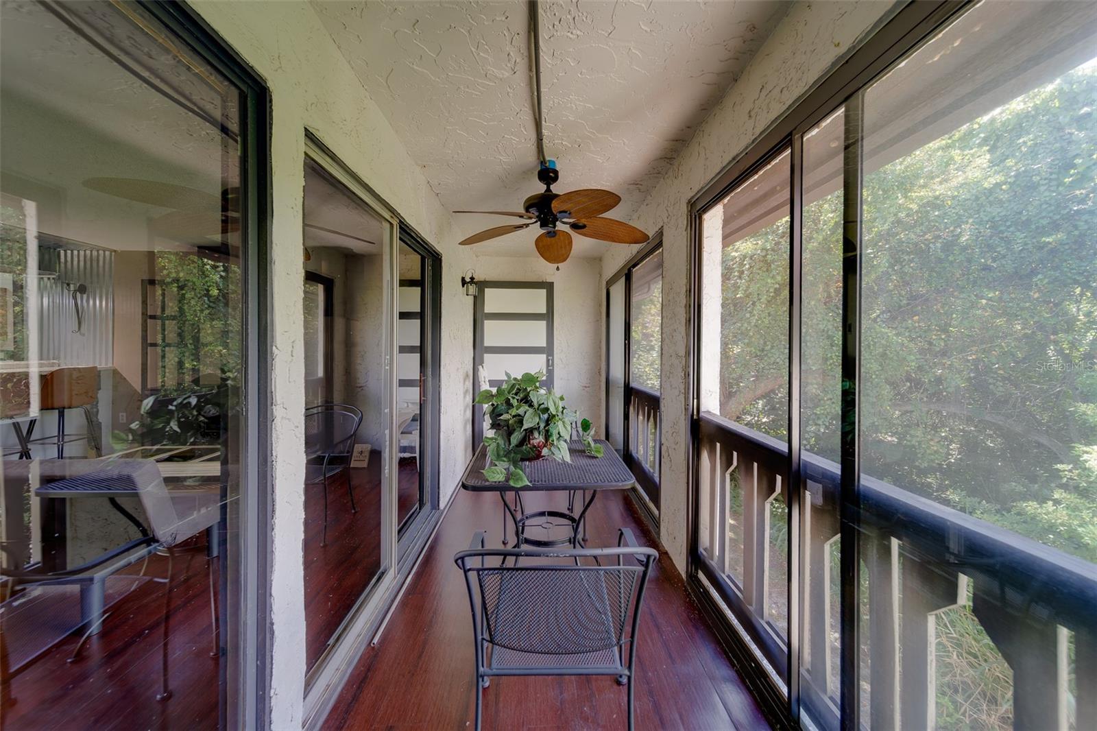 Image 24 of 42 For 240 Bayshore Boulevard 204
