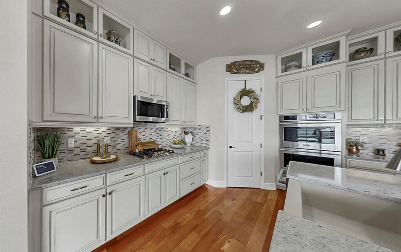 Image 14 of 74 For 11337 Lake Lucaya Drive