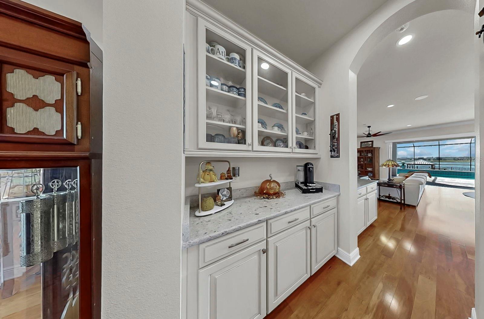 Image 18 of 74 For 11337 Lake Lucaya Drive