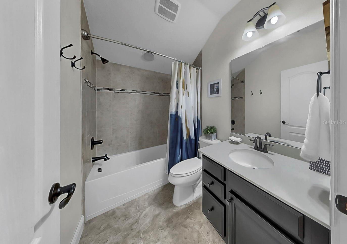 Image 44 of 74 For 11337 Lake Lucaya Drive