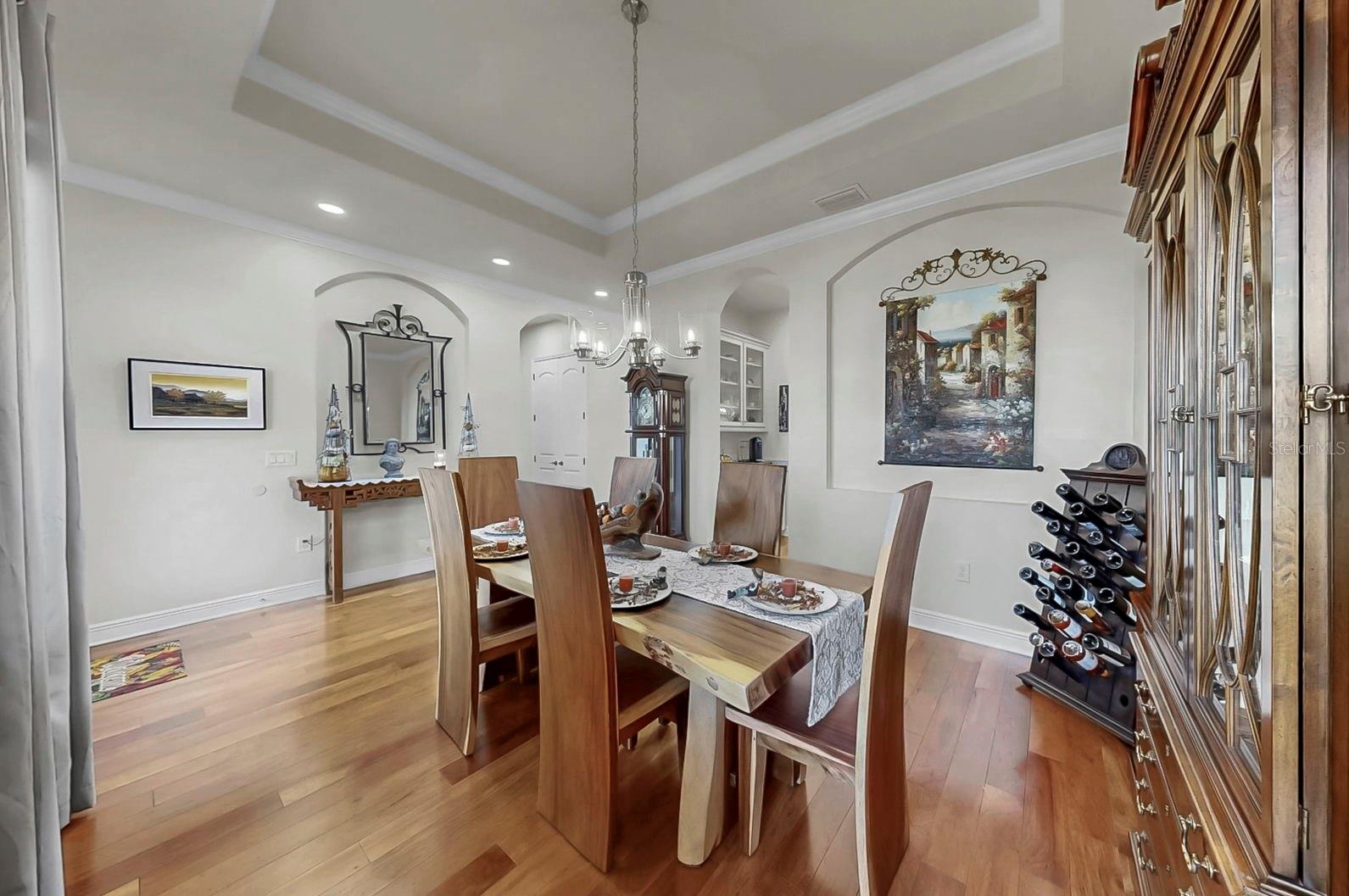 Image 9 of 74 For 11337 Lake Lucaya Drive