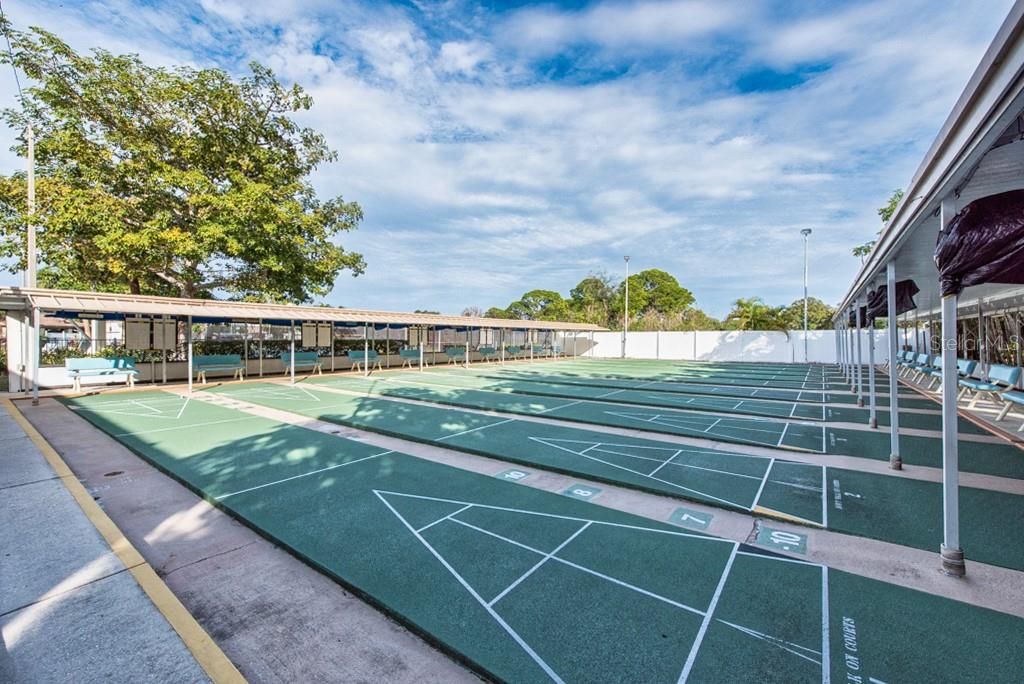 Image 30 of 35 For 5967 Terrace Park Drive N 107