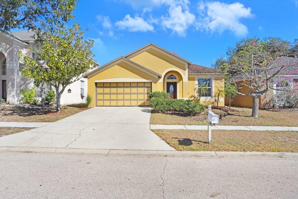 Image 32 of 38 For 919 Grand Canyon Drive