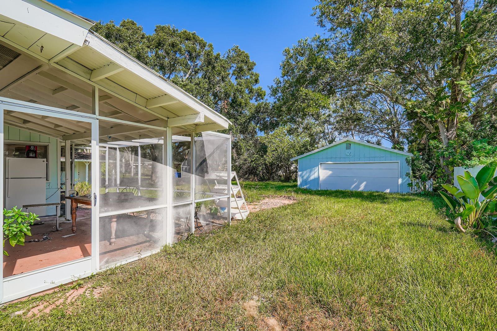 Image 25 of 29 For 421 Shore Drive E