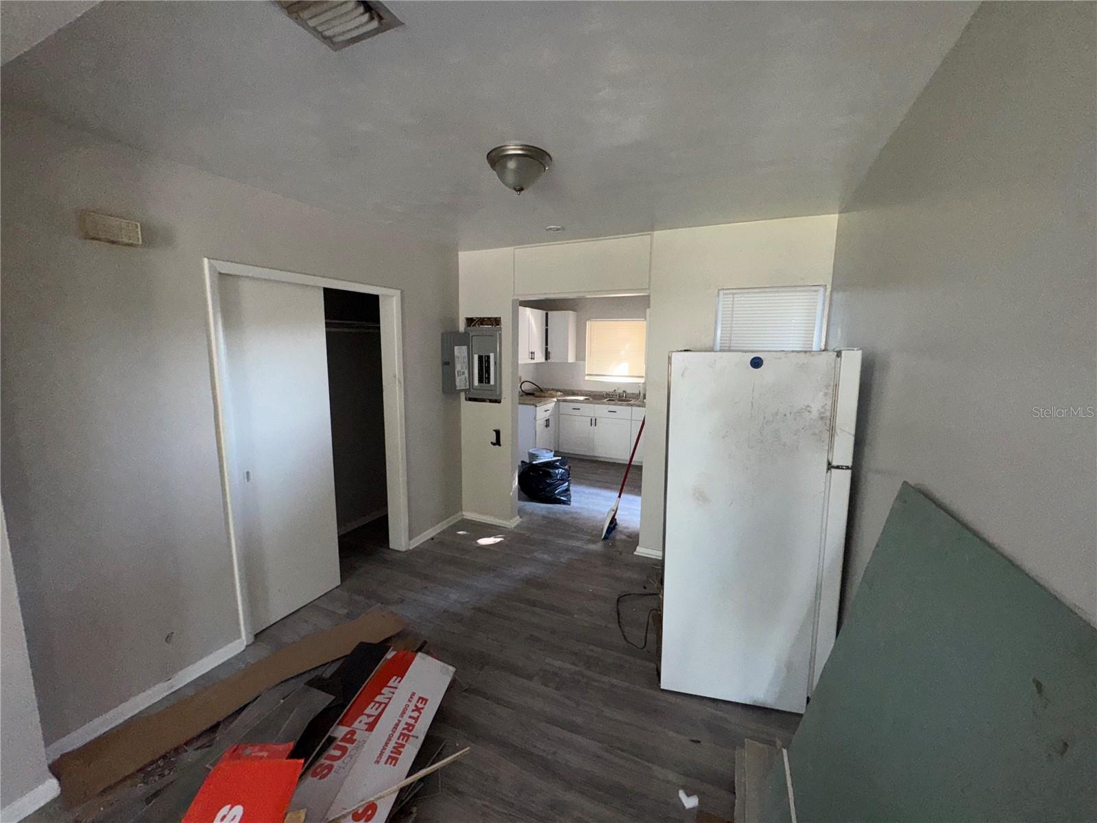 Image 13 of 33 For 131 35th Street