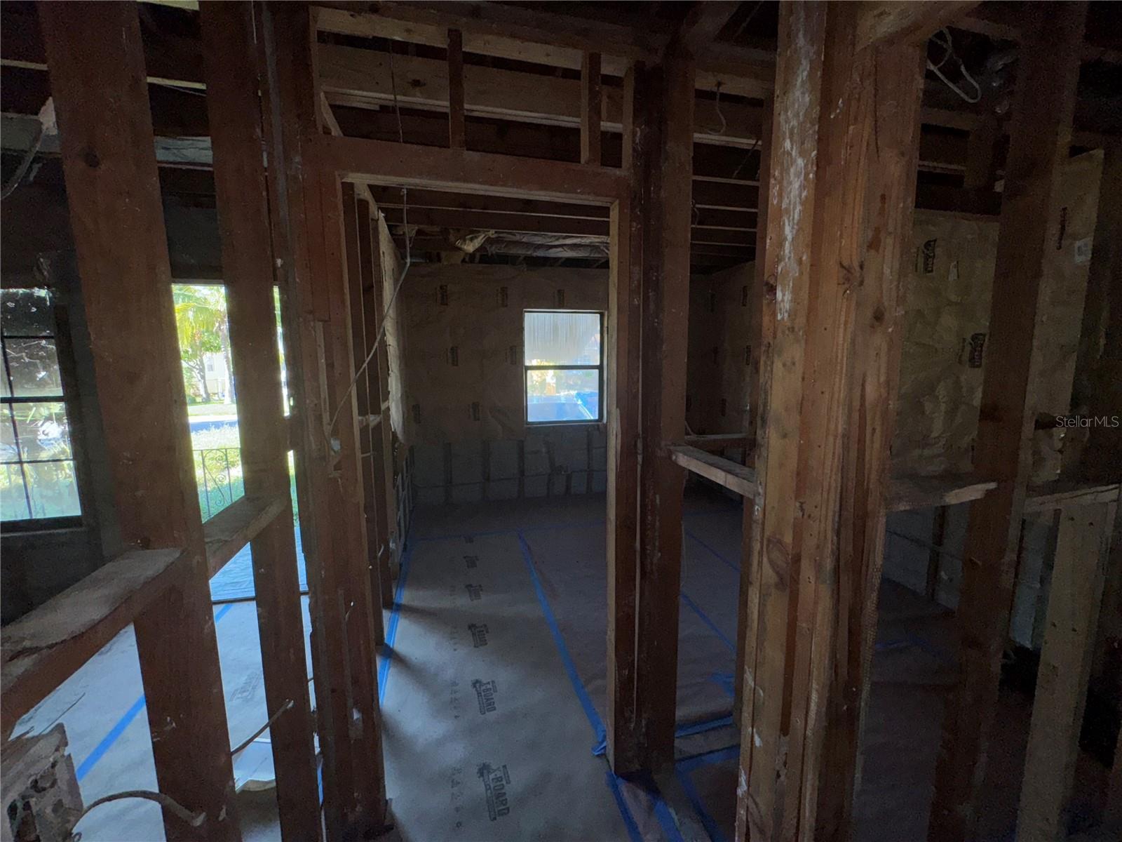 Image 20 of 33 For 131 35th Street