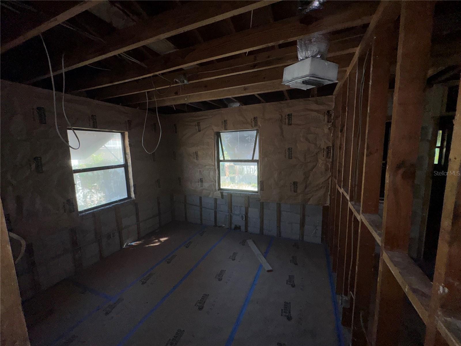 Image 23 of 33 For 131 35th Street