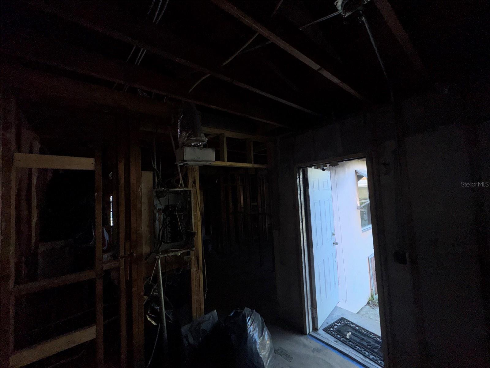 Image 24 of 33 For 131 35th Street