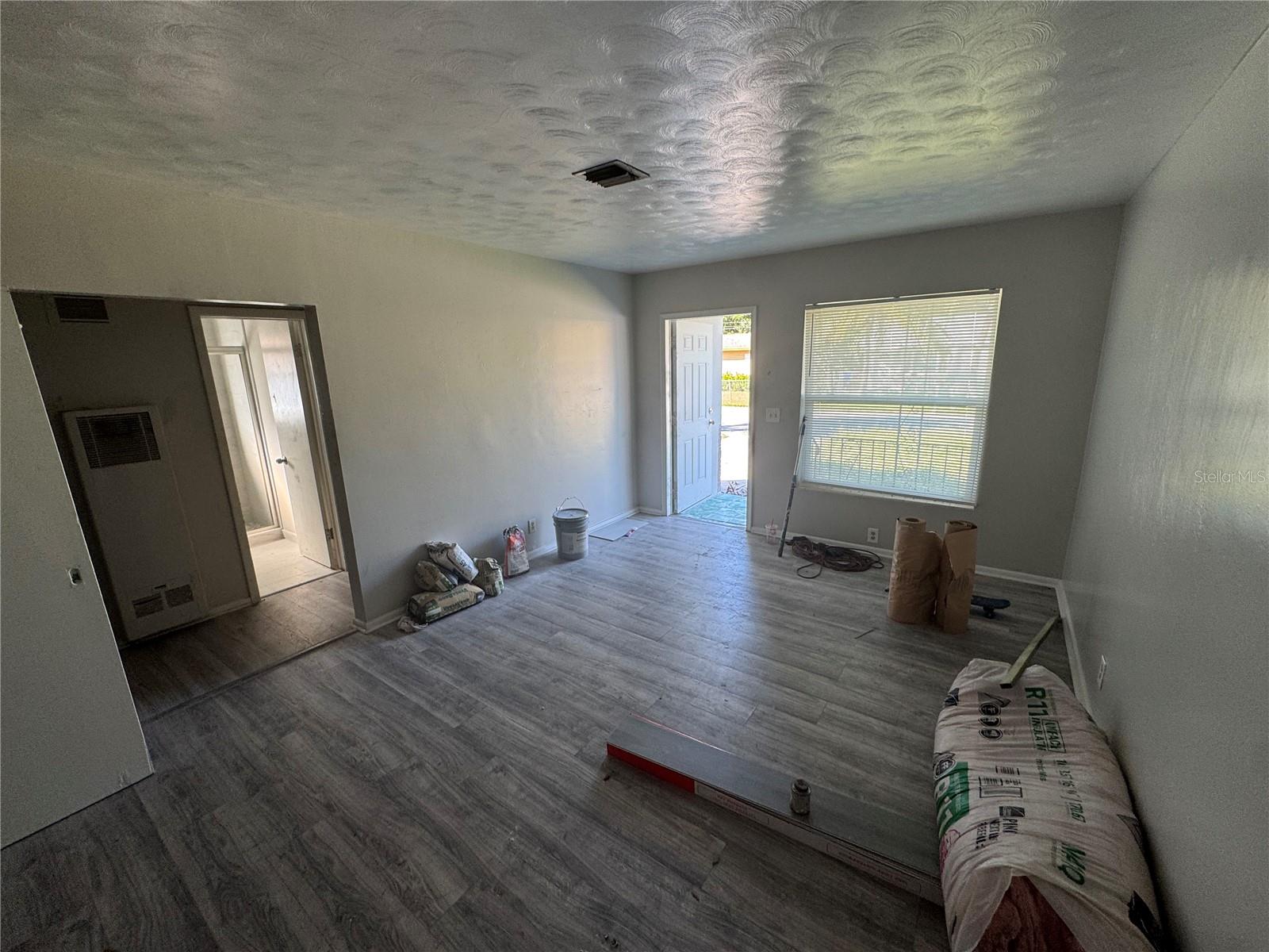 Image 6 of 33 For 131 35th Street