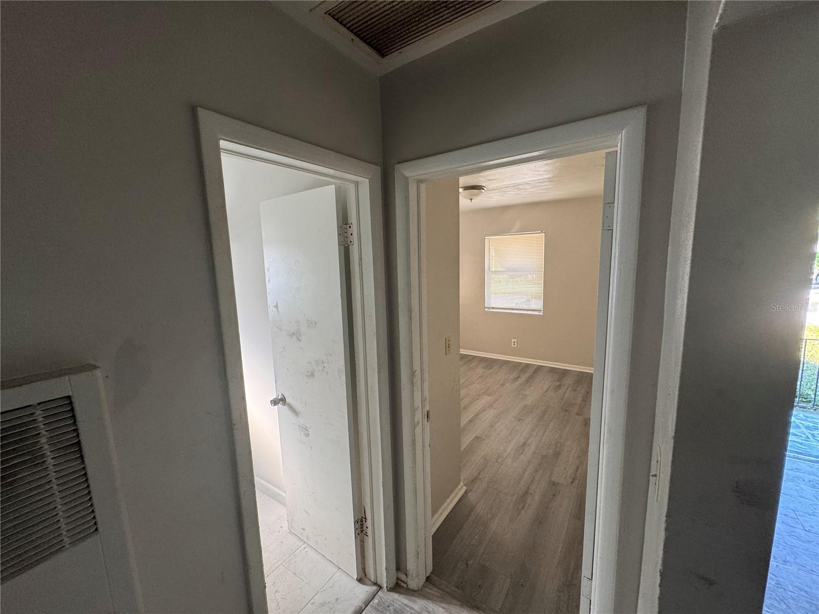 Image 7 of 33 For 131 35th Street