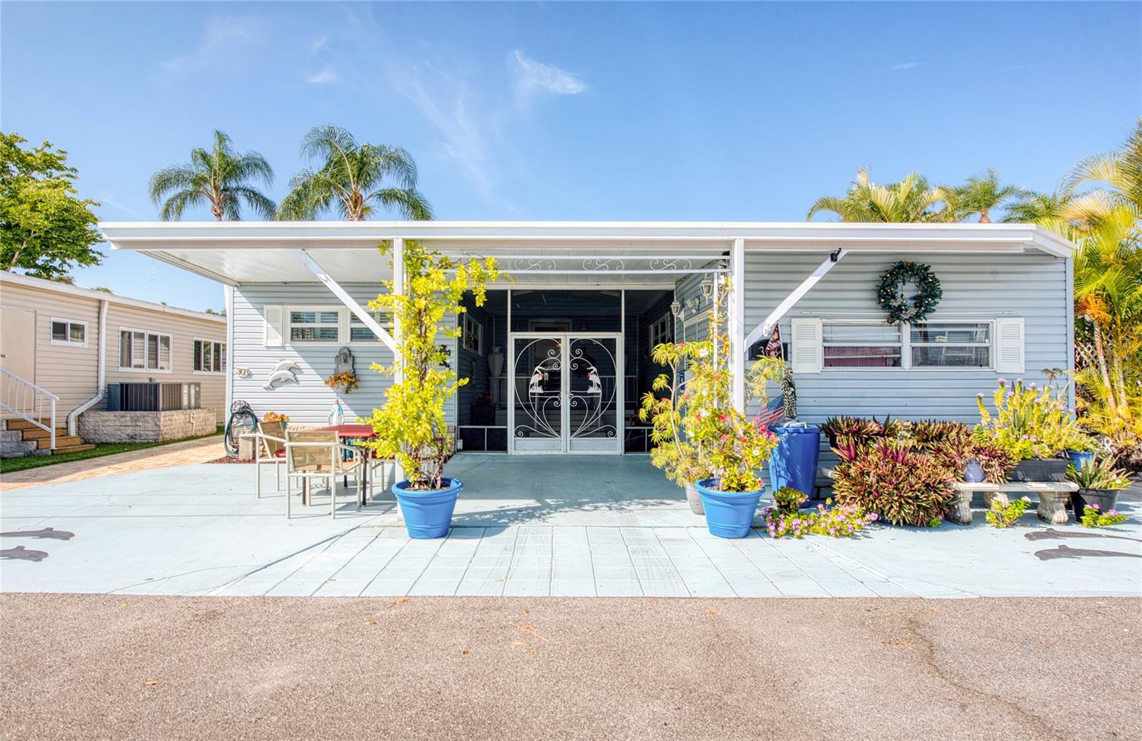 Image 2 of 42 For 18675 Us Highway 19 N 303