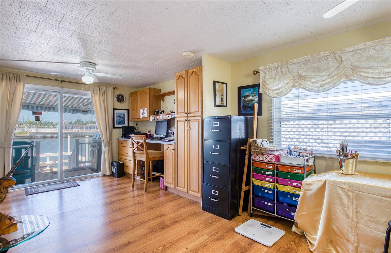 Image 33 of 42 For 18675 Us Highway 19 N 303