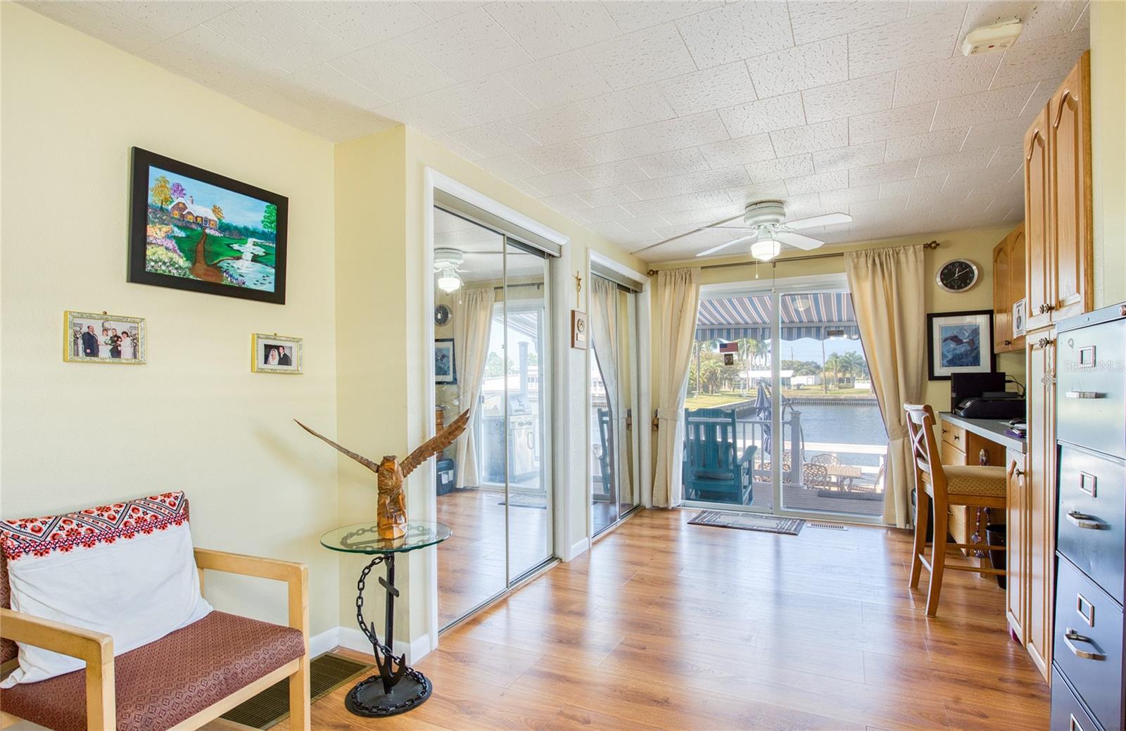 Image 34 of 42 For 18675 Us Highway 19 N 303