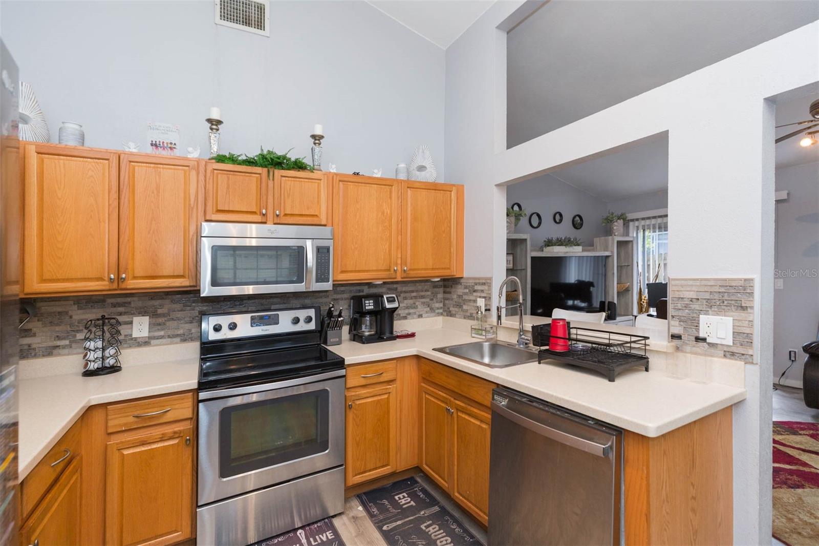 Image 9 of 23 For 7703 Robert E Lee Road