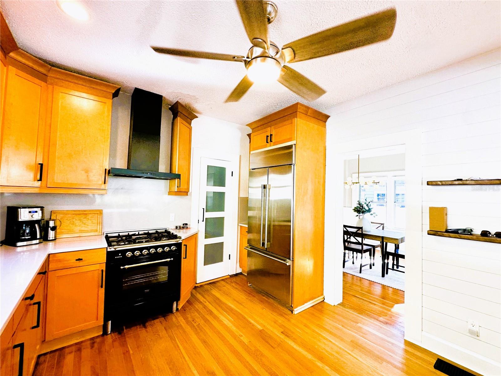 Image 8 of 16 For 150 18th Avenue N