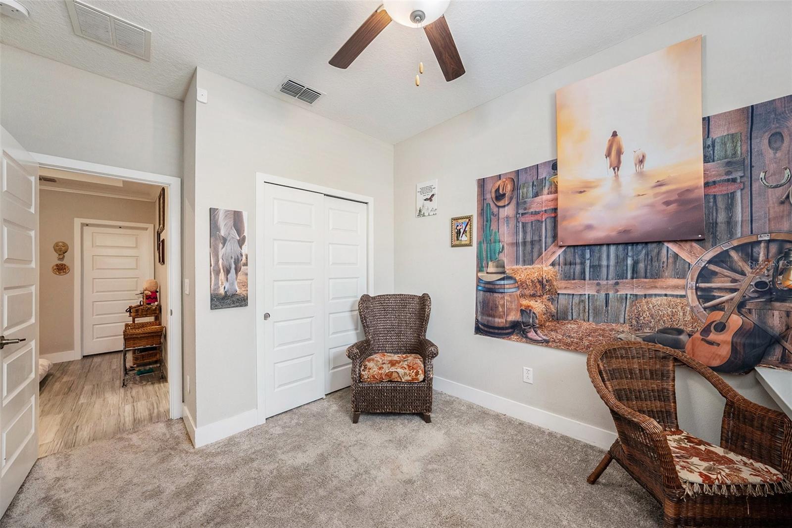 Image 14 of 25 For 9882 Campanula Court