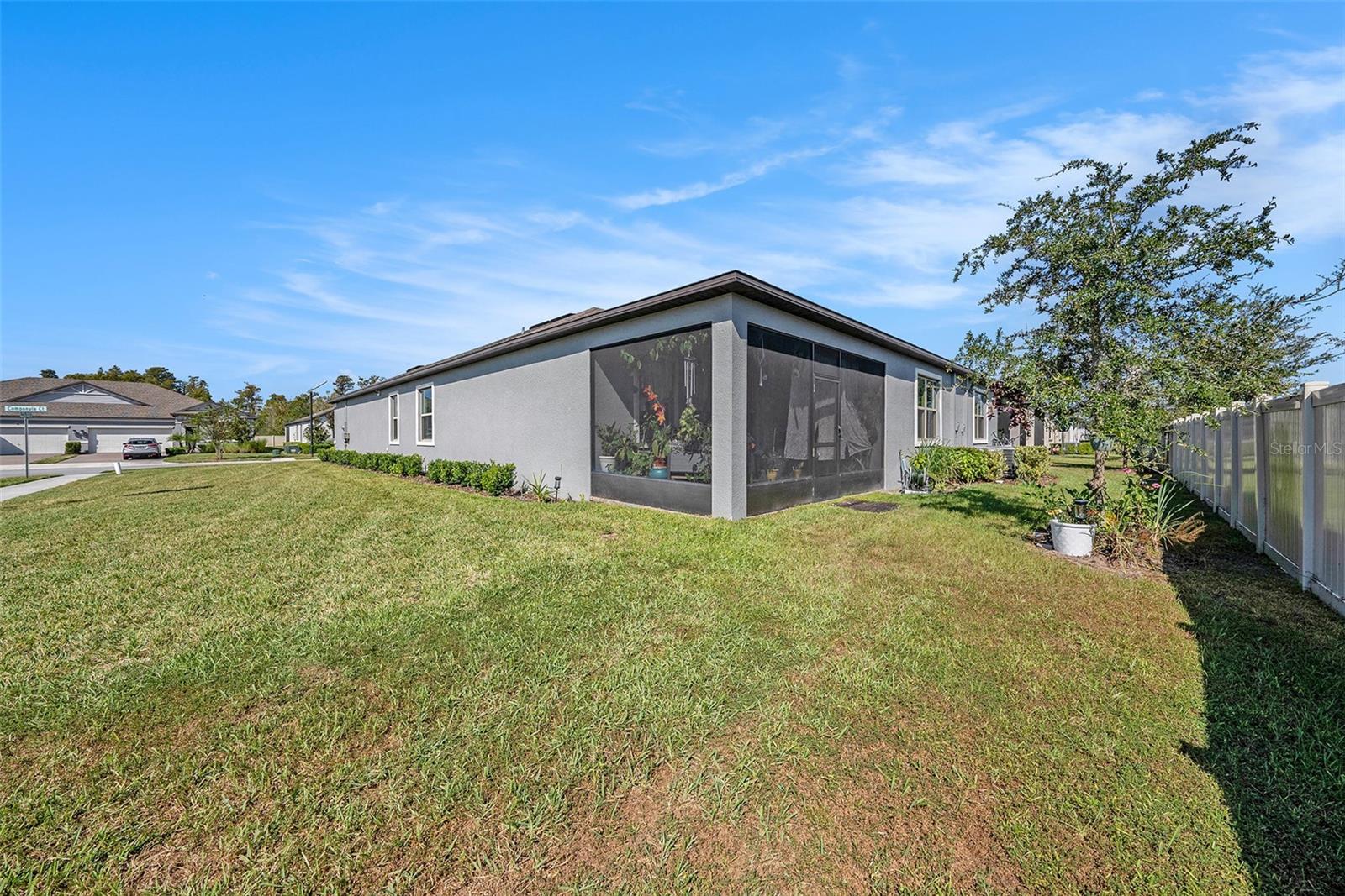 Image 24 of 25 For 9882 Campanula Court