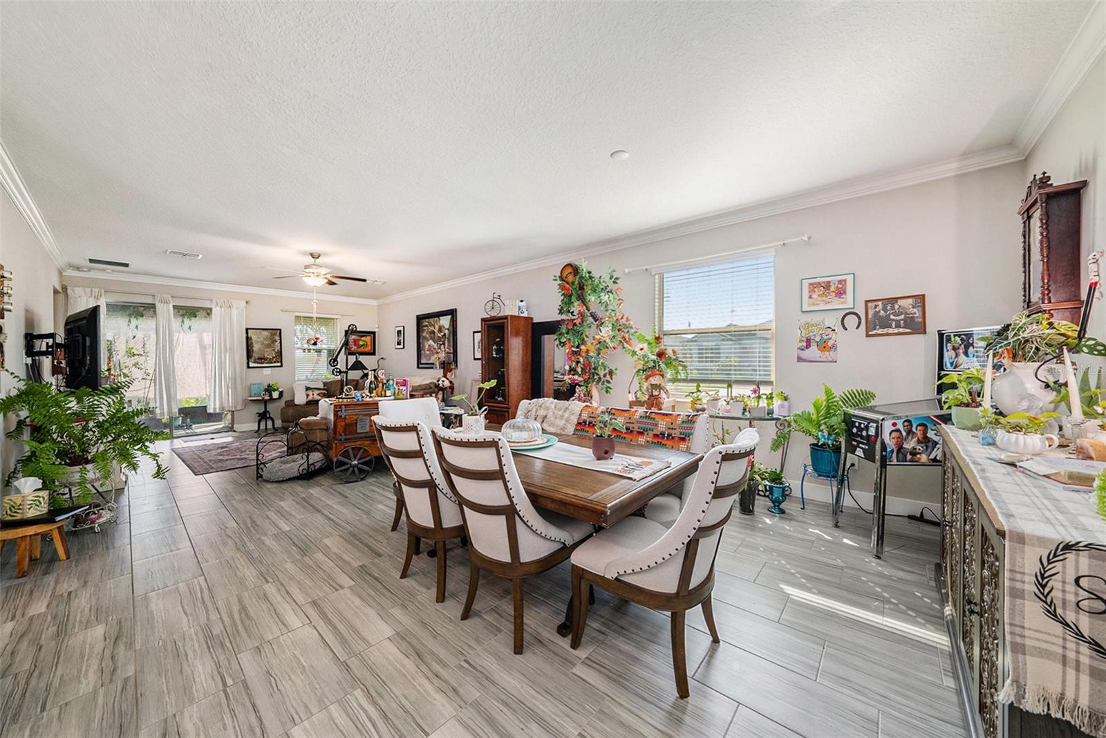 Image 6 of 25 For 9882 Campanula Court