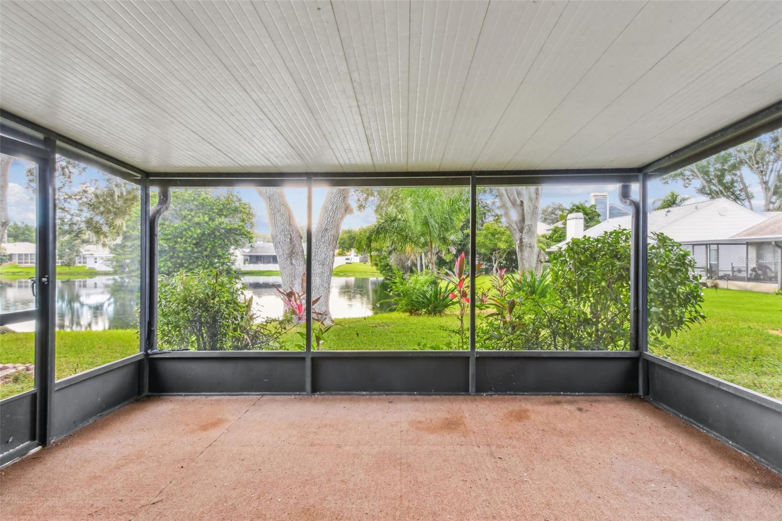 Image 15 of 50 For 16214 Pebblebrook Drive