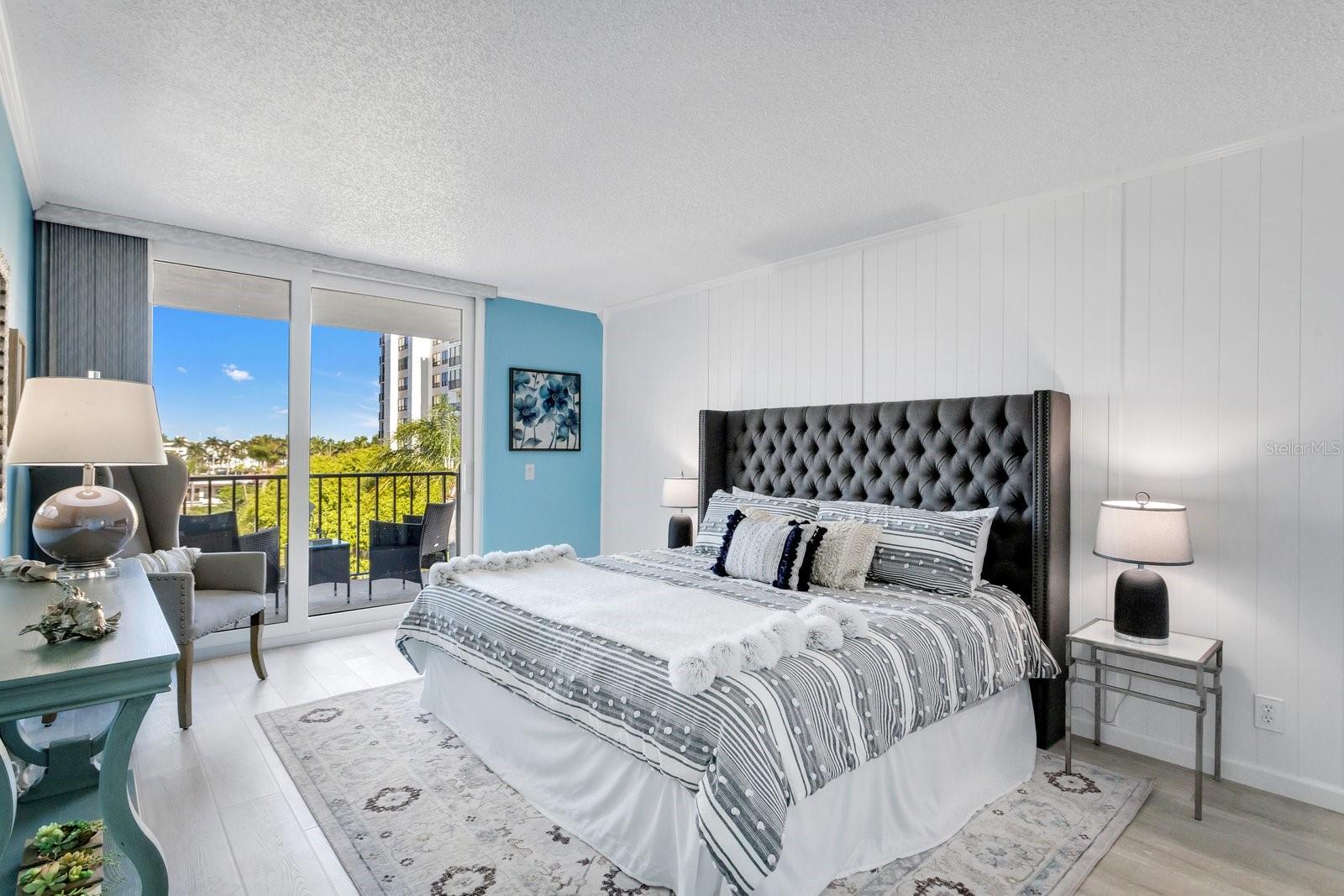 Image 13 of 36 For 6295 Bahia Del Mar Circle 403