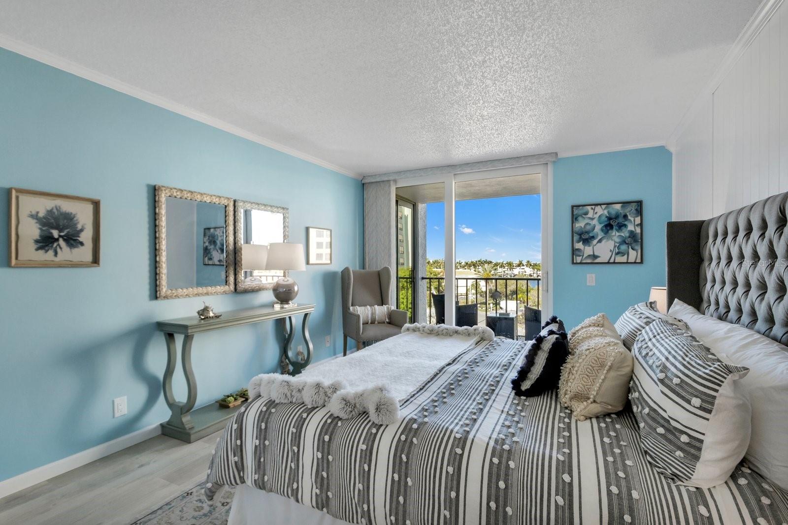 Image 15 of 36 For 6295 Bahia Del Mar Circle 403