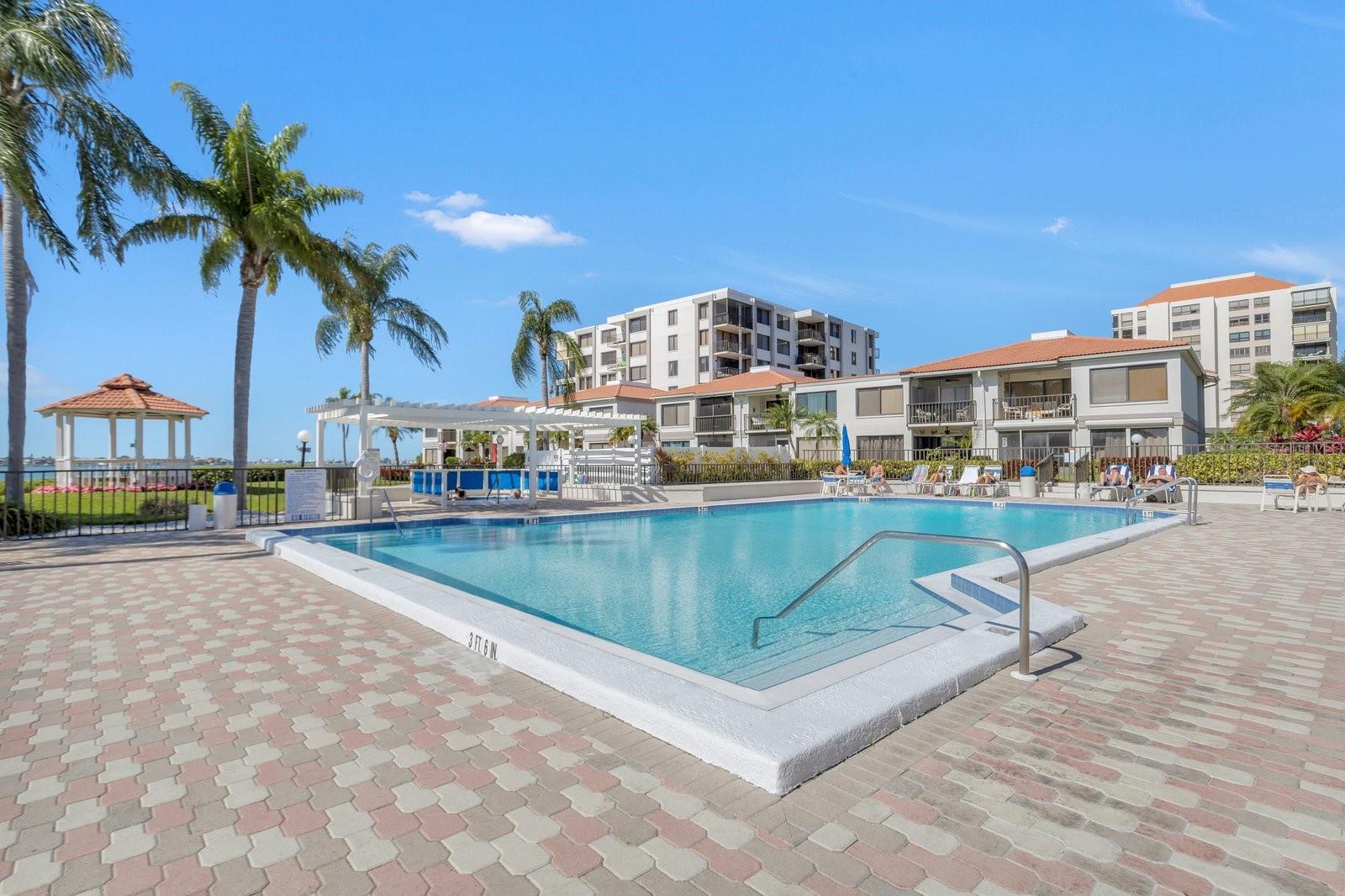 Image 24 of 36 For 6295 Bahia Del Mar Circle 403