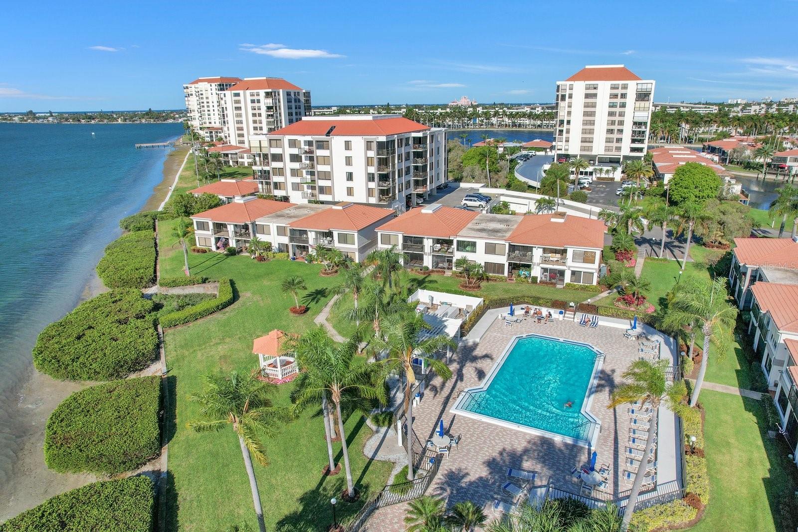 Image 28 of 36 For 6295 Bahia Del Mar Circle 403