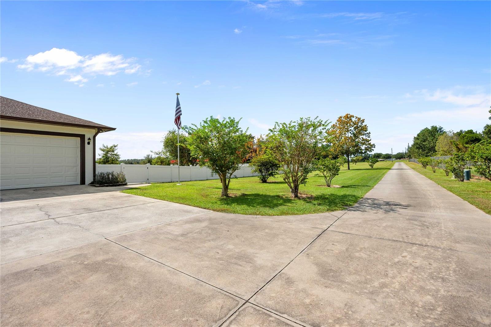 Image 5 of 75 For 10314 Lamson Road